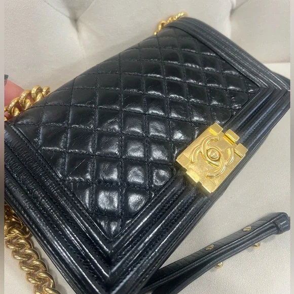 Chanel Quilted Calfskin Medium Flap Boy Bag - Picture 3 of 10